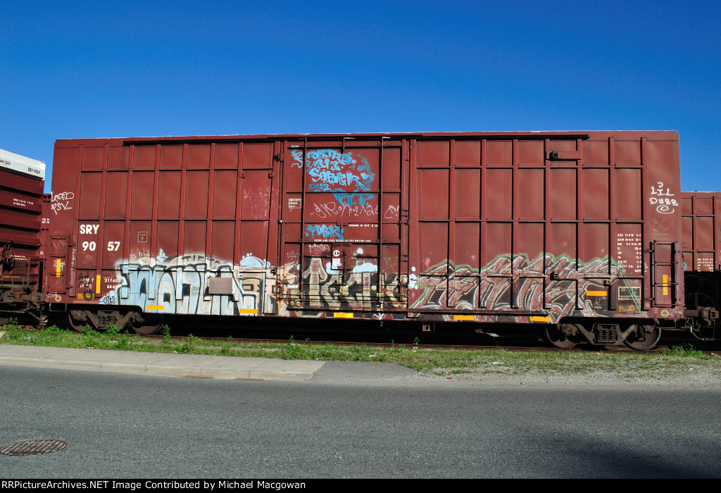 SRY 9057 506 ft Single Door Excess Height Boxcar